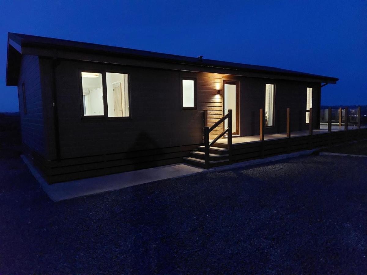 Luxury Family Beechwood Lodge With Hot Tub Lochwinnoch 外观 照片